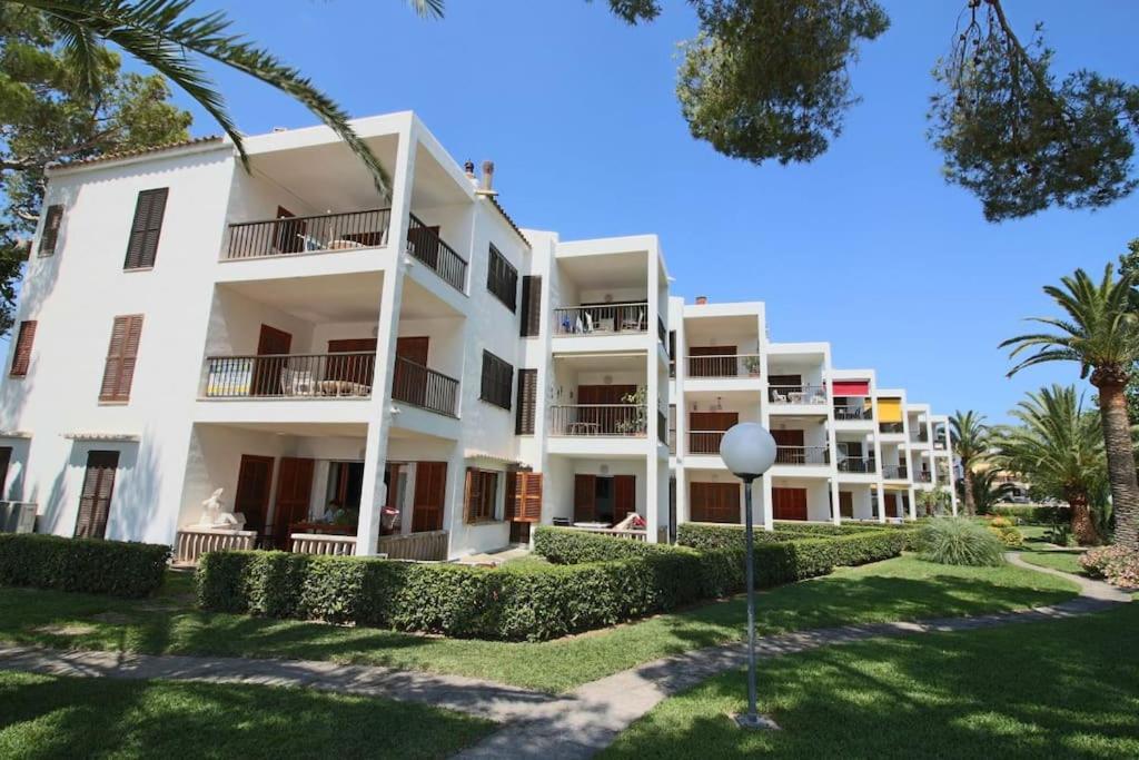 Elena Playa Sol Apartment Alcudia  Bagian luar foto